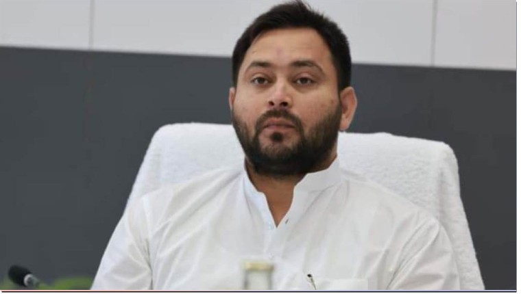 Tejashwi Yadav surrounded on IRCTC scam said I am not afraid I will answer in court